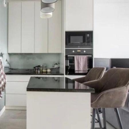 إمبوريابرافا Super Apartment المظهر الخارجي الصورة